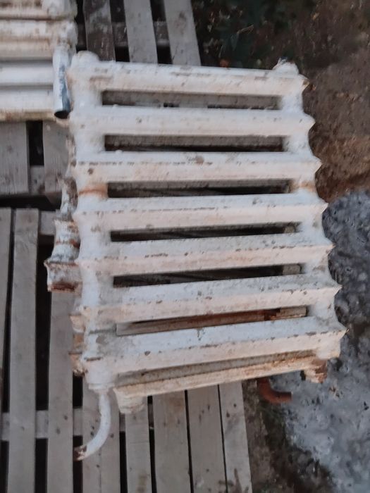 Чугунная батарея