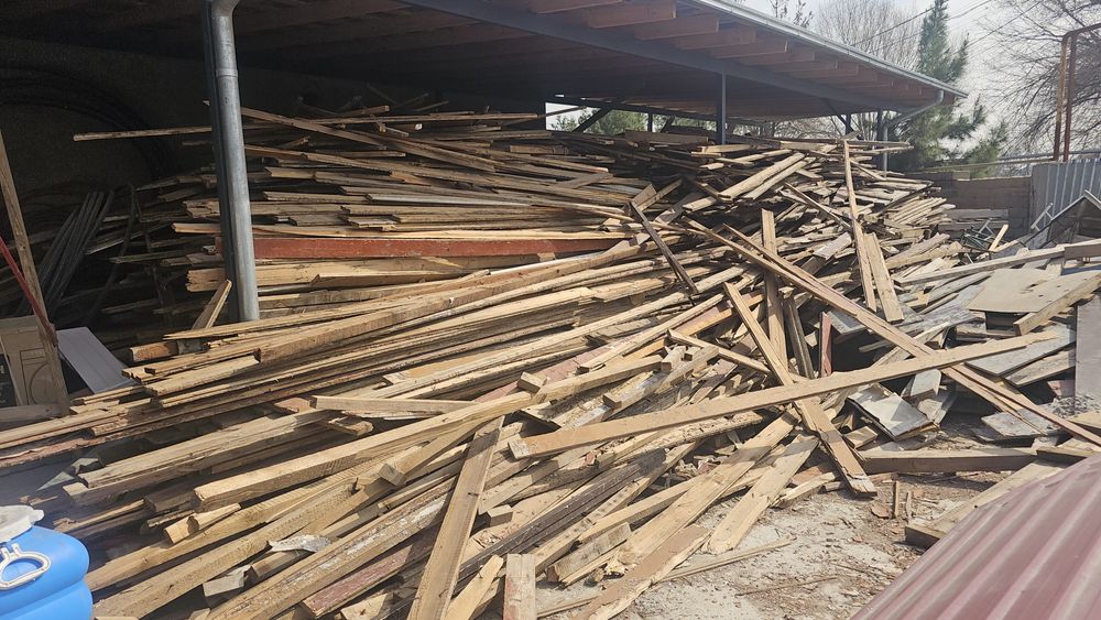 Тахта б/у сотилади