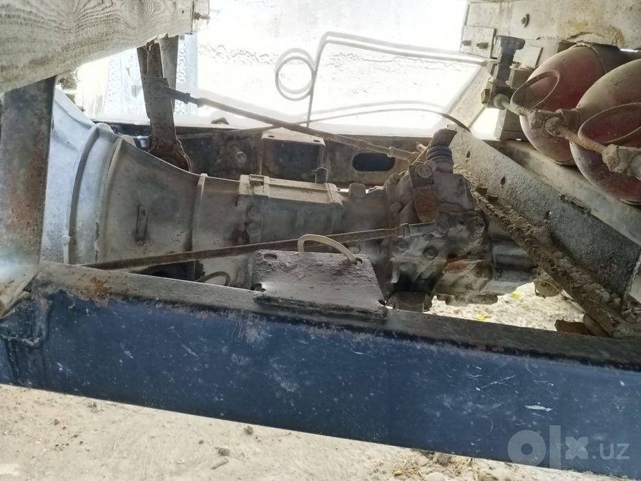 Уаз прабел 452 сотилади