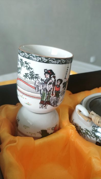 Продам Чайный набор сервис