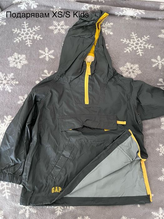 Подарявам детски дрехи