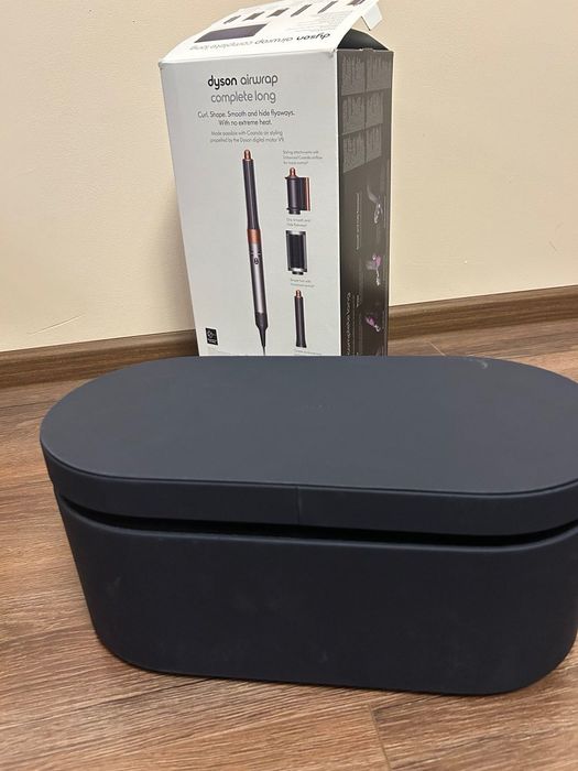 Dyson Airwrap уред за коса