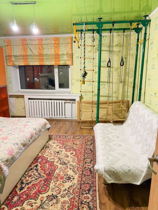 Сдам 3 комнотную квартиру