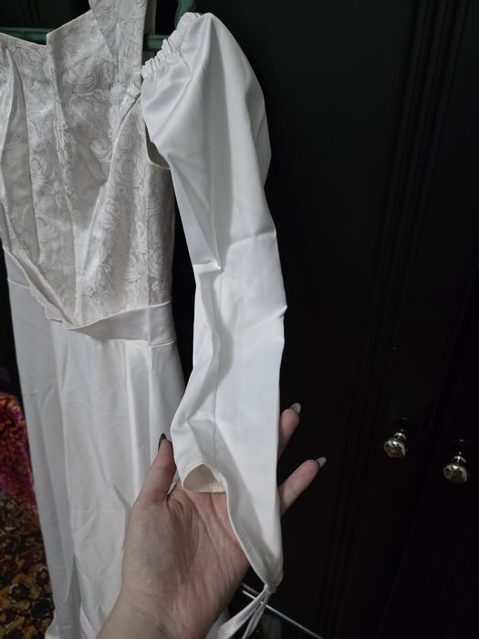 Платье на выпускной белое