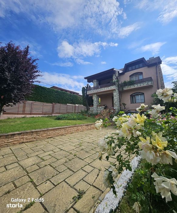 Casă panoramică în zona Spit. Județean | 184 mpu, Teren 514 mp , Garaj