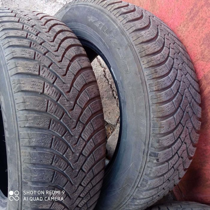 Зимни гуми 215/65 R16