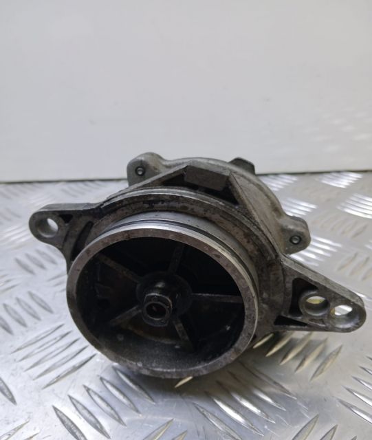Pompa vacuum 2246126 BMW Seria 5 E39