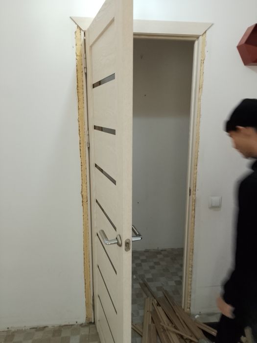 Двери б/у в отличном состоянии