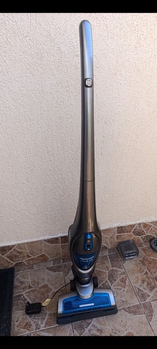 Aspirator 2in 1 cu acumulator.210 Lei