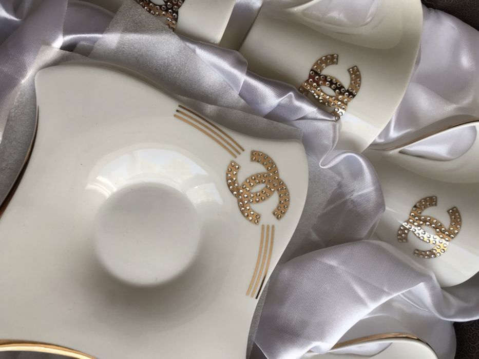 Продам Чайный сервис Laretti chanel