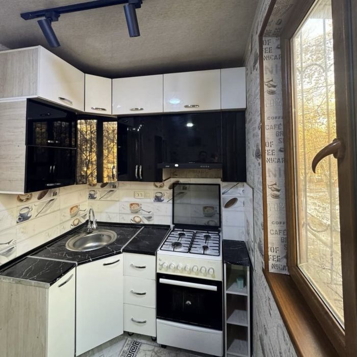 arenda kvartira srochna 3xona razdelni