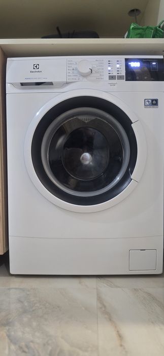 Masina de spalat rufe Electrolux Perfect Care