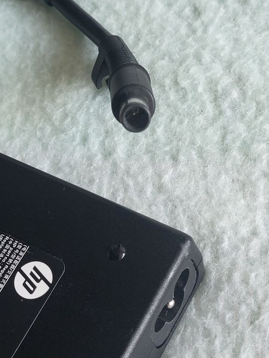 Alimentator HP 19,5V 7,7A 150W mufa 7,4mm