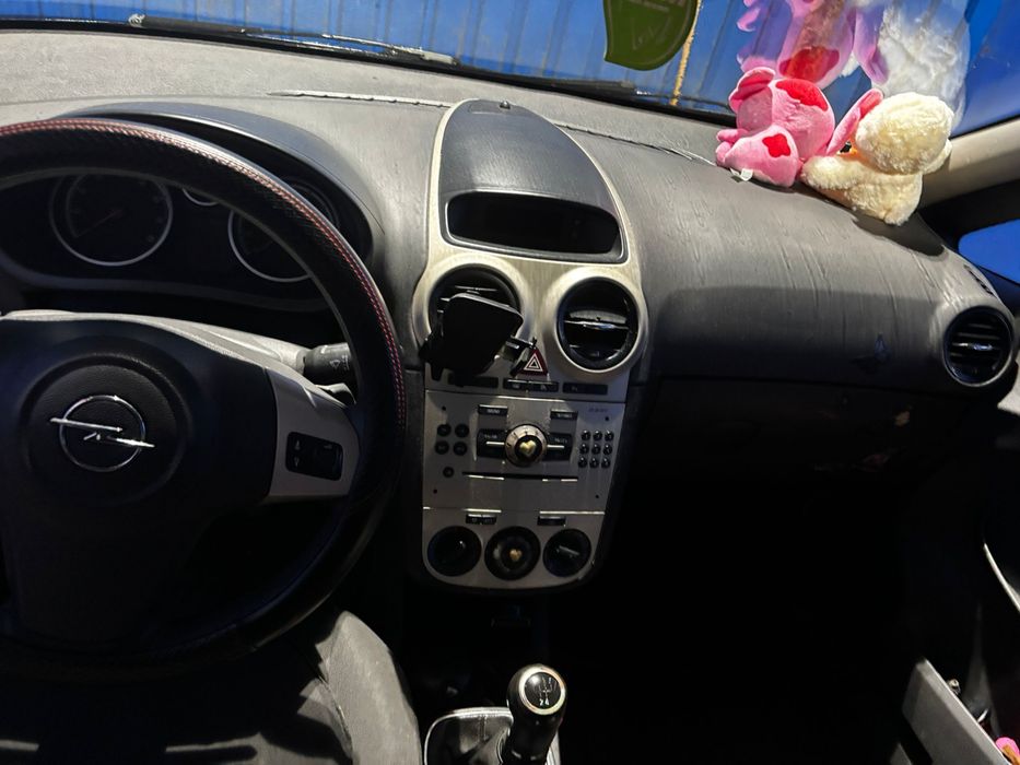 Opel Corsa 1.2 + GPL