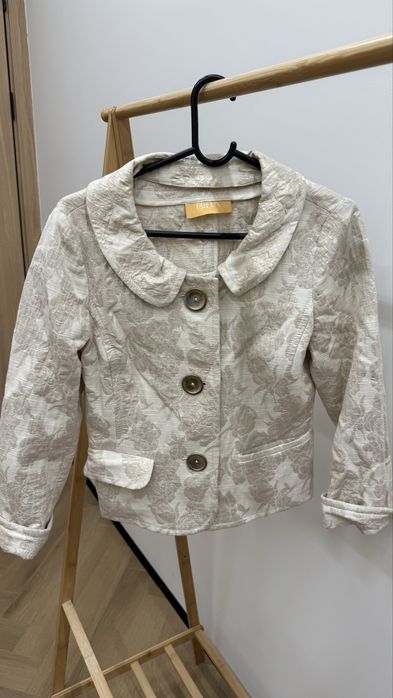 Продам женский пиджак