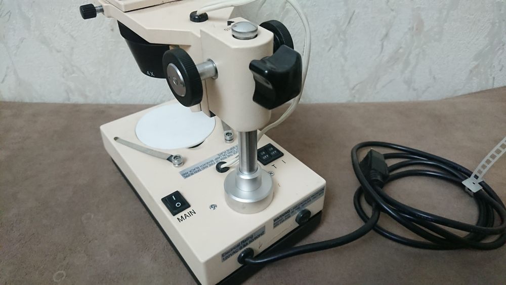 Японский стерео микроскоп Swift M27 Tri Power для дома или мастеров