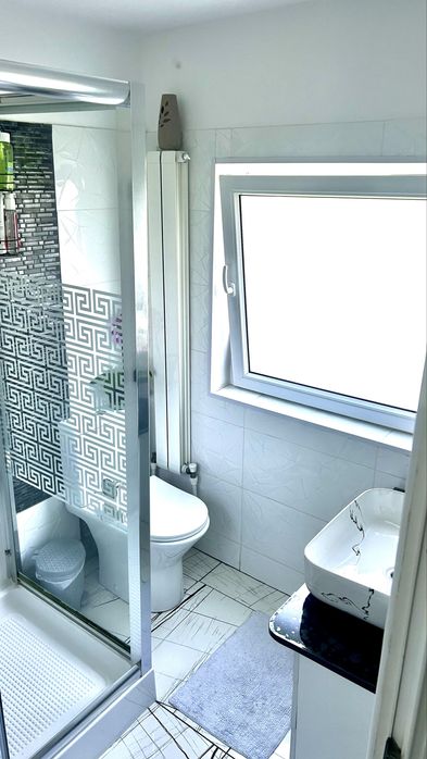 Vând apartament spațios P+M, 76 mp, Ghimbav