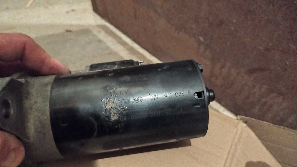 Стартер Audi A8 Volkswagen Phaeton w12 6.0 07C911023E