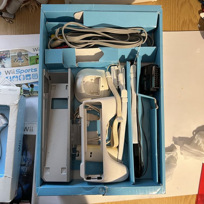 Nintendo Wii impecabil Fullbox cu jocuri