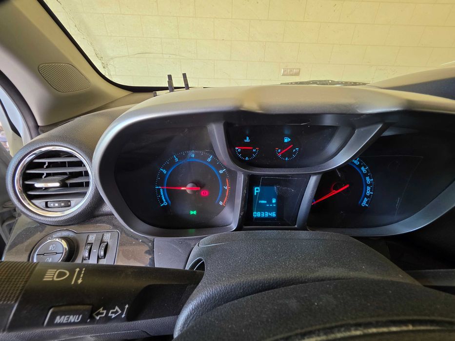 Chevrolet Orlando full' 83000 km halol kraska toza.