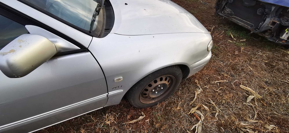 Piese din Dezmembrari pentru Toyota Corolla 1.4 vvti E10 2000