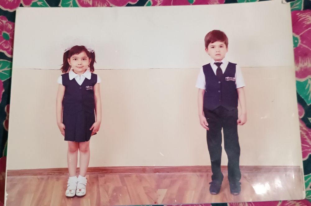 Продается школьная форма