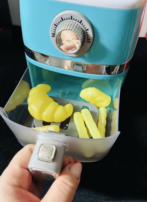 Friptioza copii de jucarie