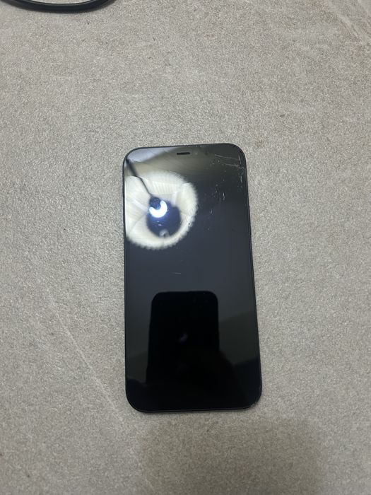 Iphone 12 64gb negru