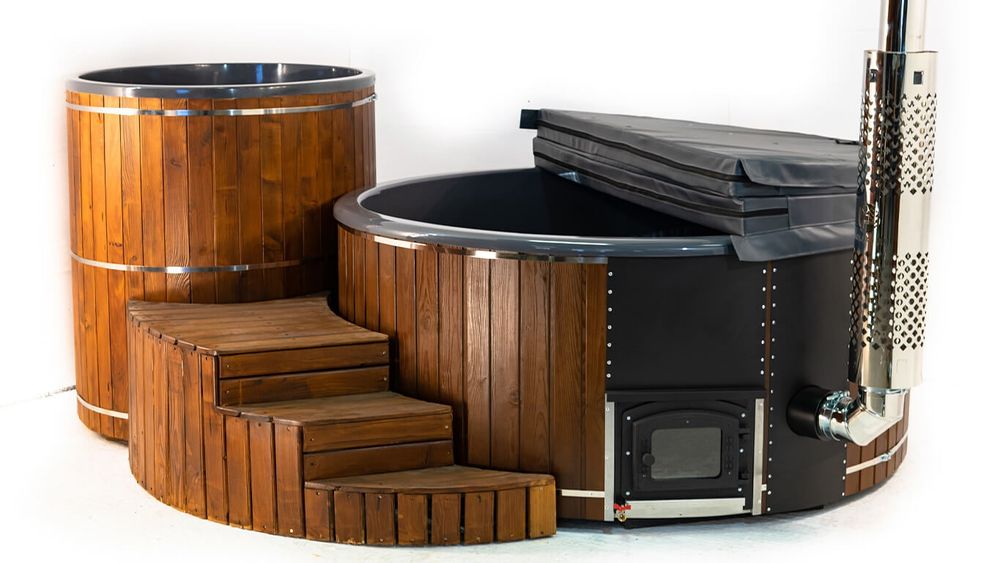 Ciubăr din fibră de sticlă. Jacuzzi