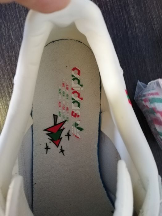 Кроссовки адидас, мерри адидас кристмас