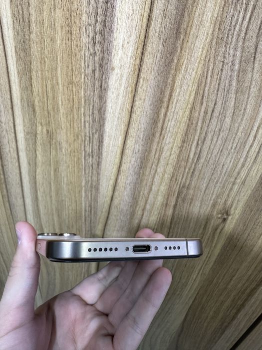 Iphone 16 pro max desert 256 gb 100%184 sikl