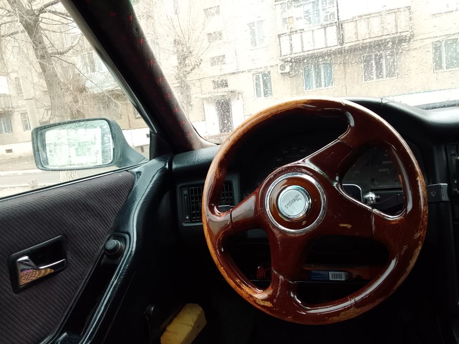 Ауди 80 сатылады.