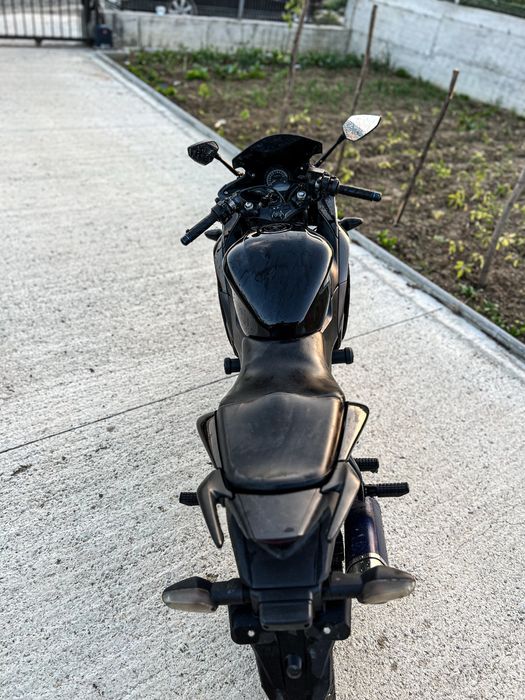 Honda cbr125 16 ani a1