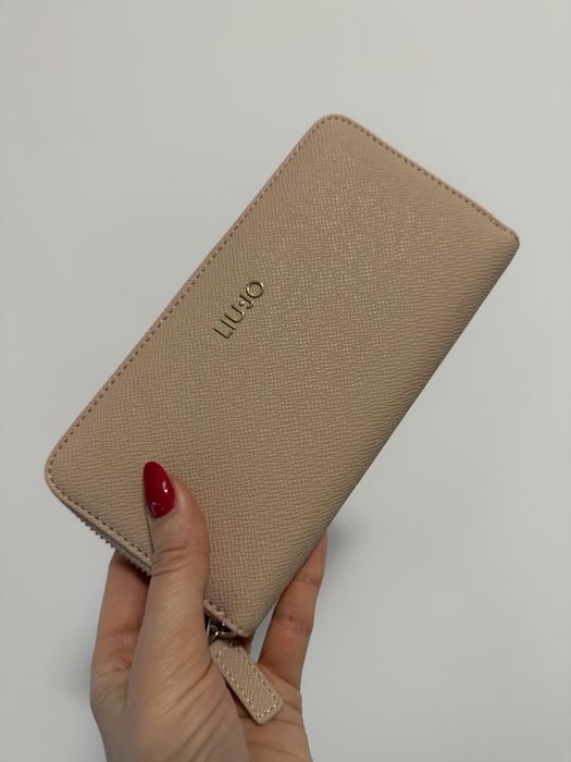 Дамски пиртфейл на Liu Jo