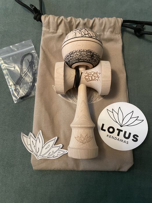 Kendama Lotus Mala v2 noua