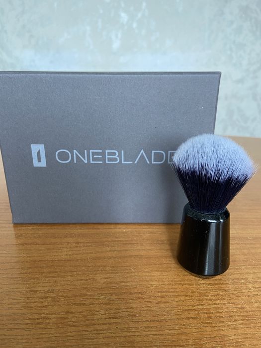 Четка за бръснене  Oneblade