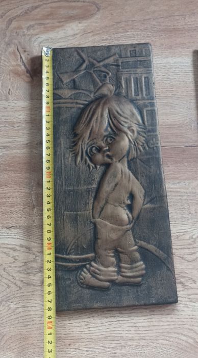 Гипсови картини - 2 бр. за 25 лв.