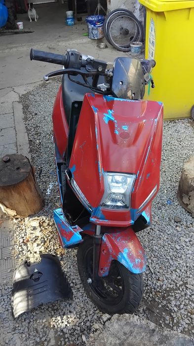 Scuter electric de vînzare piese de schimb