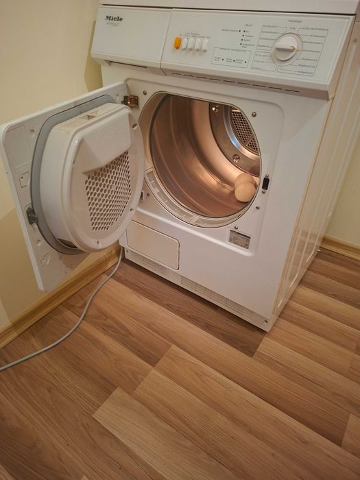 Сушилня Miele Novo Duo C