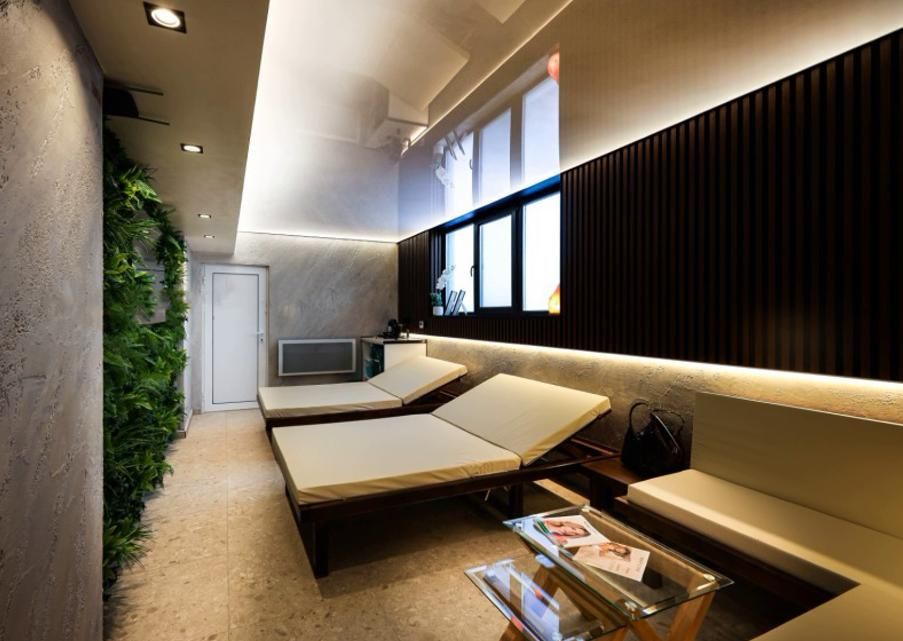 Дава се под наем Тристаен апартамент в Варна, Галата - 85 кв.м за 800 € - Снимка #10