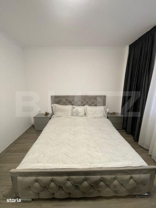Apartament 3 camere, 2 bai, 64 mp, 2 parcari, intermediar, zona Terra