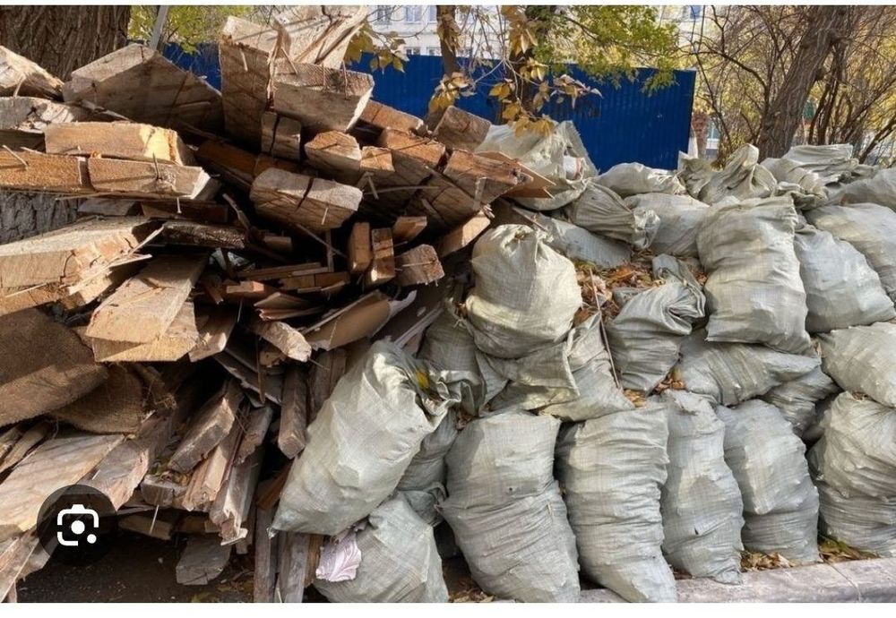 Вывоз строительного мусора. Chiqinlarni olib ketish.