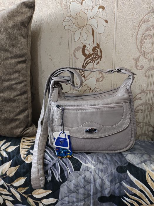 Продам новую женскую сумку