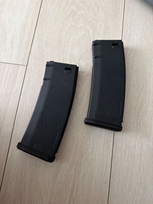 Продавам пълнители м14/аr15 за еърсофт реплика Specna arms