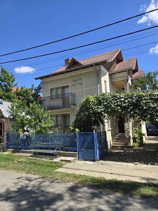 Casă bătrânească de vacanță