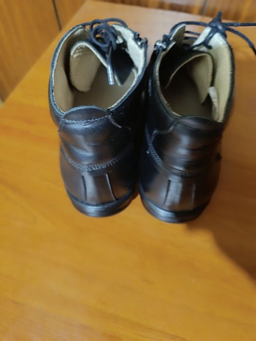 Ортопедични обувки-боти, без бомбе и ръбове, телешка кожа