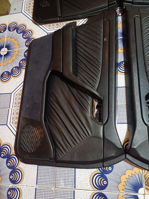 Дверные обшивки w202