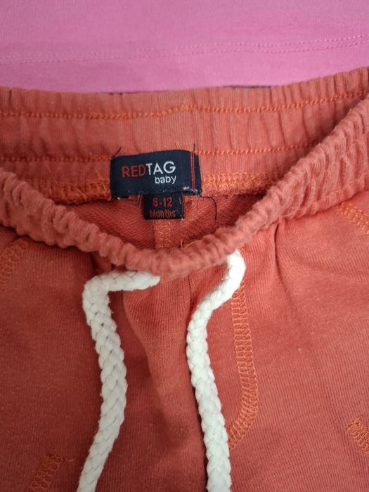 Продаются бодики,маечки и шортики на девочку