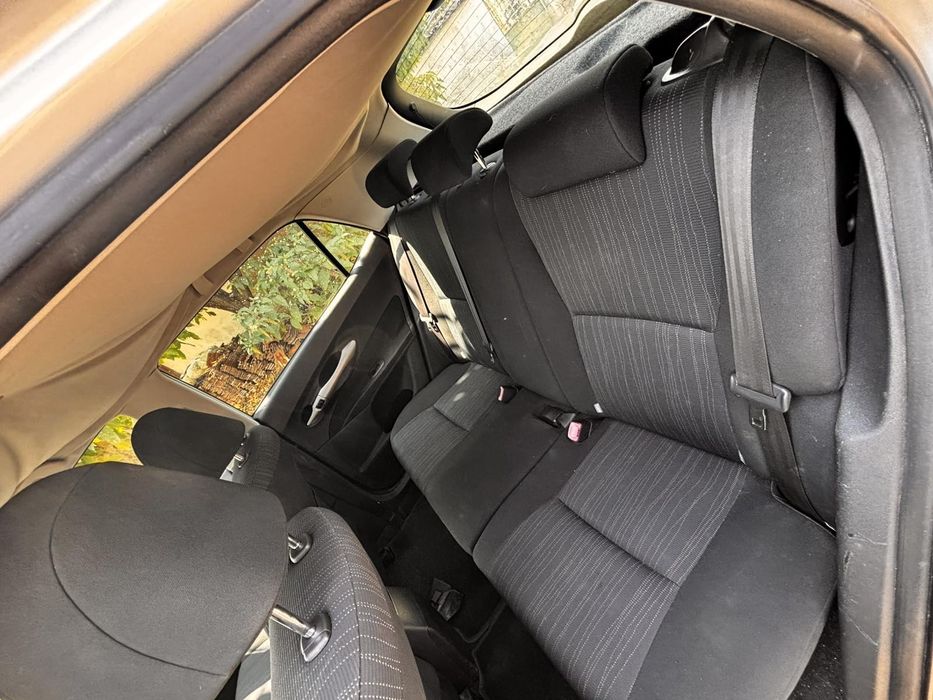 Toyota Auris 2010 – Бензин, Отлично състояние, 139 480 км