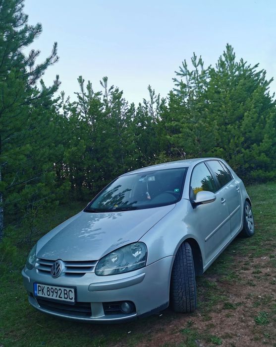 Продавам Volkswagen Golf 5 2.0 TDI
